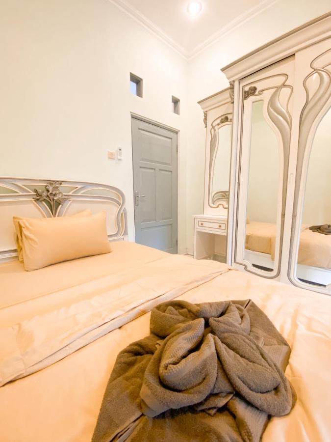 Homestay Kamar Tamu Gedongkiwo Yogyakarta Buitenkant foto